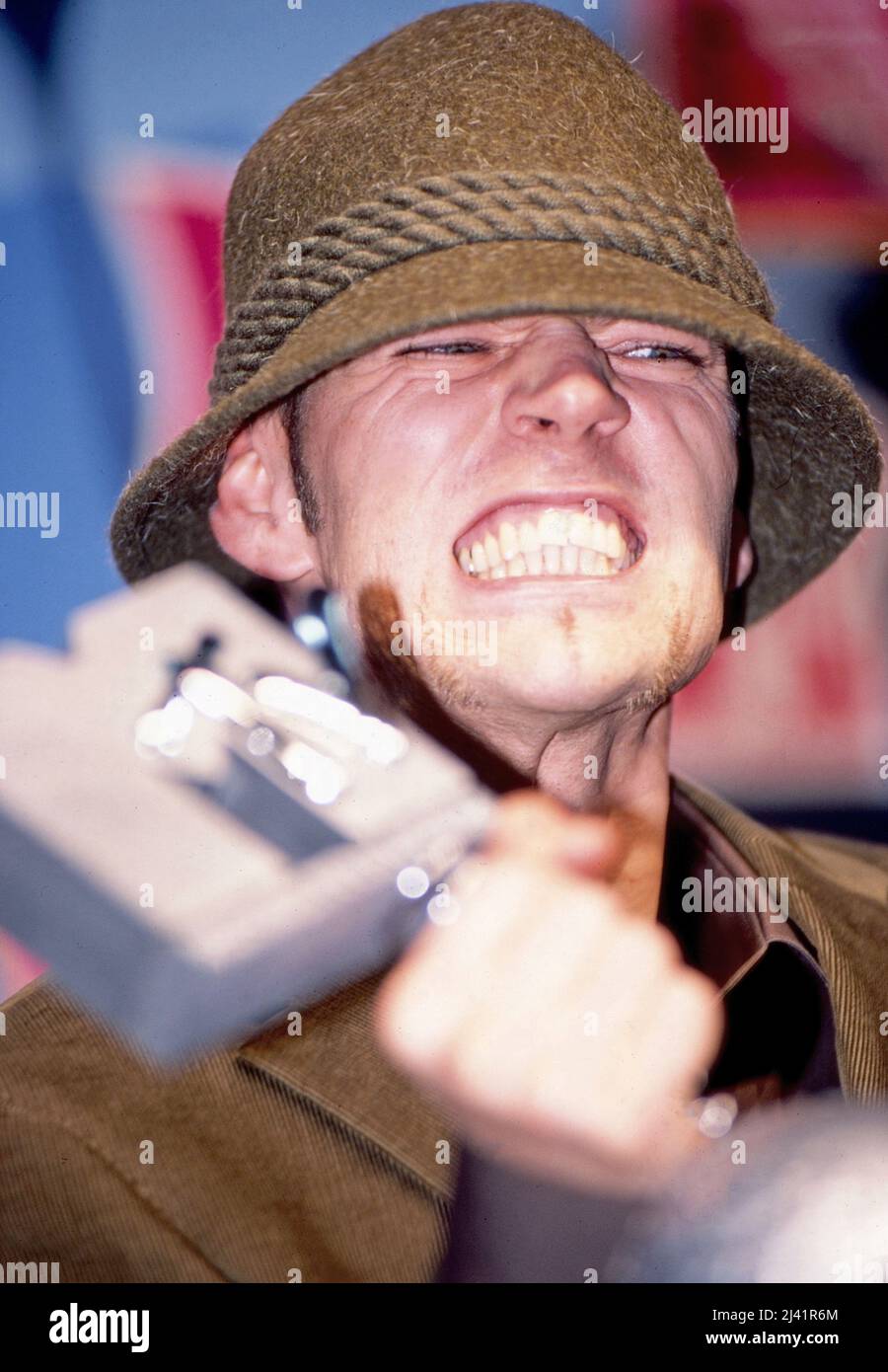 Thomas D, deutscher Hip-Hopper aus der Gruppe 'Die Fantastischen Vier' als Preisträger BEI den MTV Europe Awards in Mailand, Italie 1998. Banque D'Images