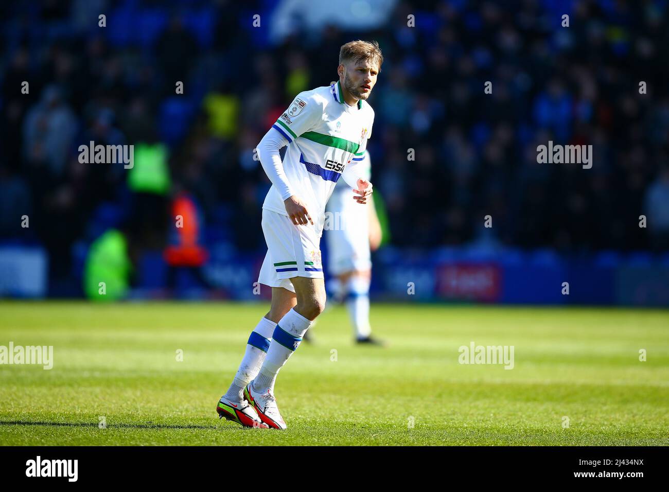 Elliott Nevitt (20) de Tranmere - pendant le jeu Tranmere contre Bristol Rovers, Sky Bet EFL League Two 2021/22, à Prenton Park, Tranmere Banque D'Images