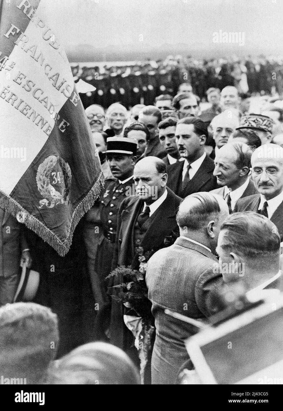 Édouard Daladier à l'aérodrome du Bourget à son retour de Munich, le 30 septembre 1938 Banque D'Images