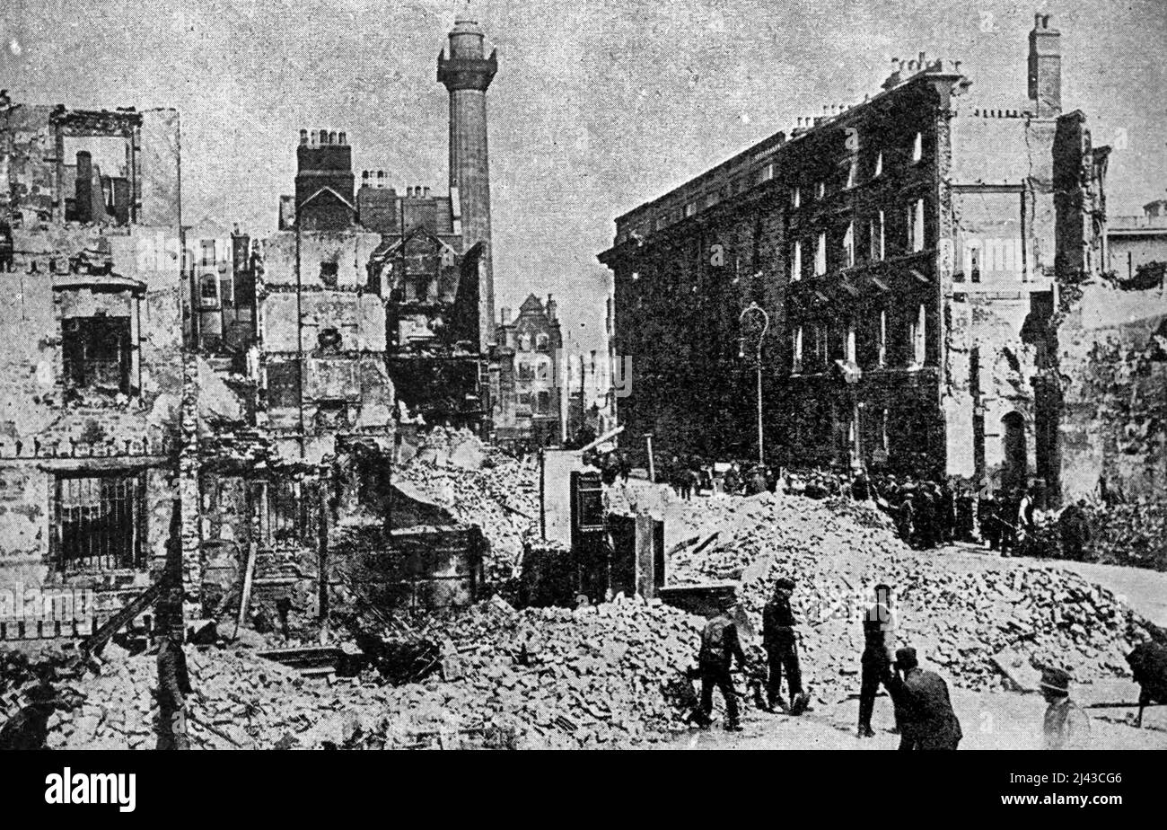 Sackville (maintenant O'Connell) Street, Dublin, après la montée de Pâques en 1916 Banque D'Images