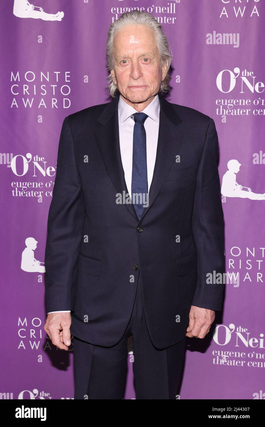 New York, États-Unis. 11th avril 2022. L'acteur Michael Douglas participe au Gala du prix Monte Cristo 21st au Gotham Hall de New York, NY, le 11 avril 2022. (Photo par Anthony Behar/Sipa USA) crédit: SIPA USA/Alay Live News Banque D'Images