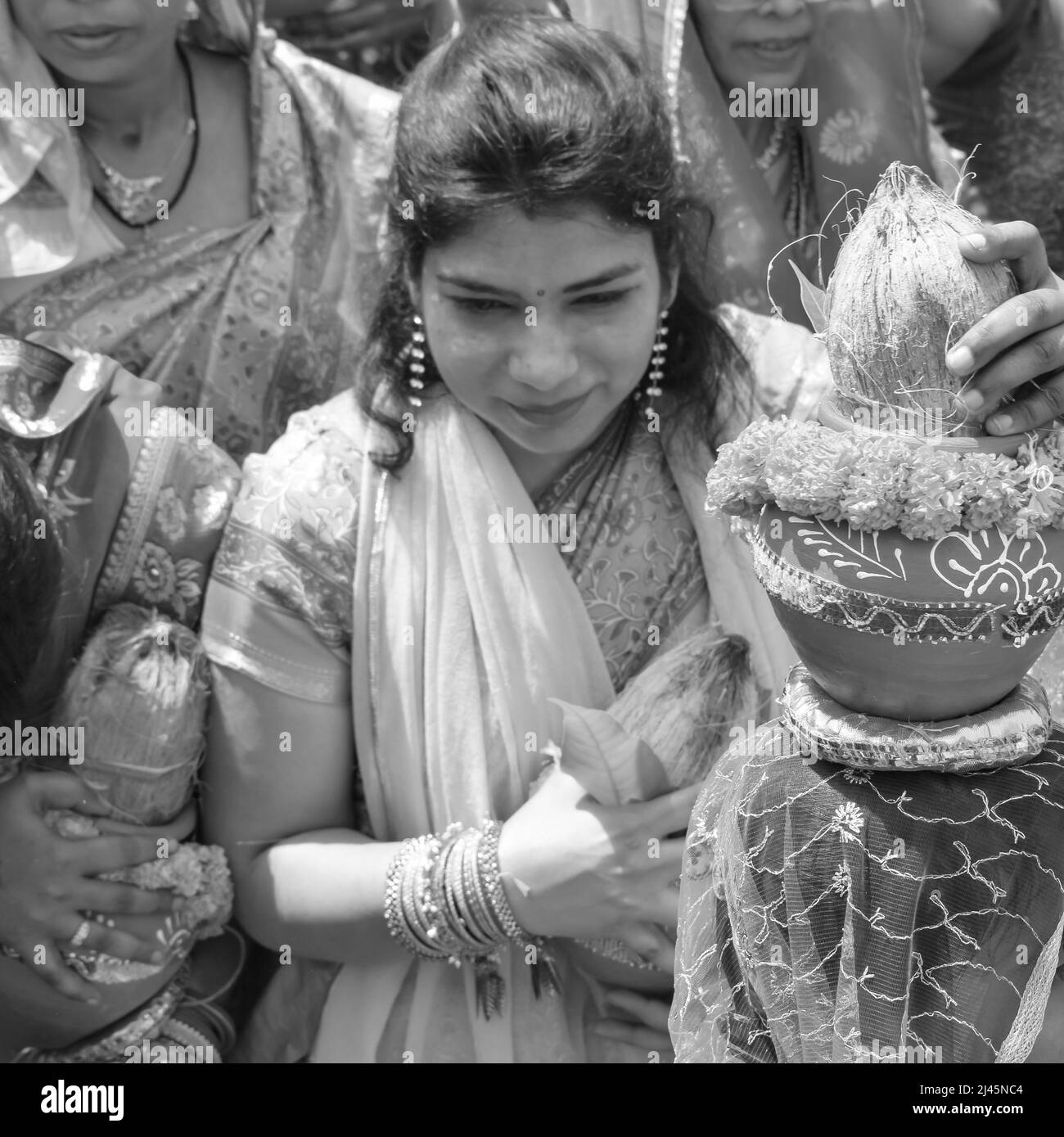 Femmes kalash Banque de photographies et d’images à haute résolution Page 10 Alamy Femmes kalash Banque de photographies et d’images à haute résolution Page 10 Alamy