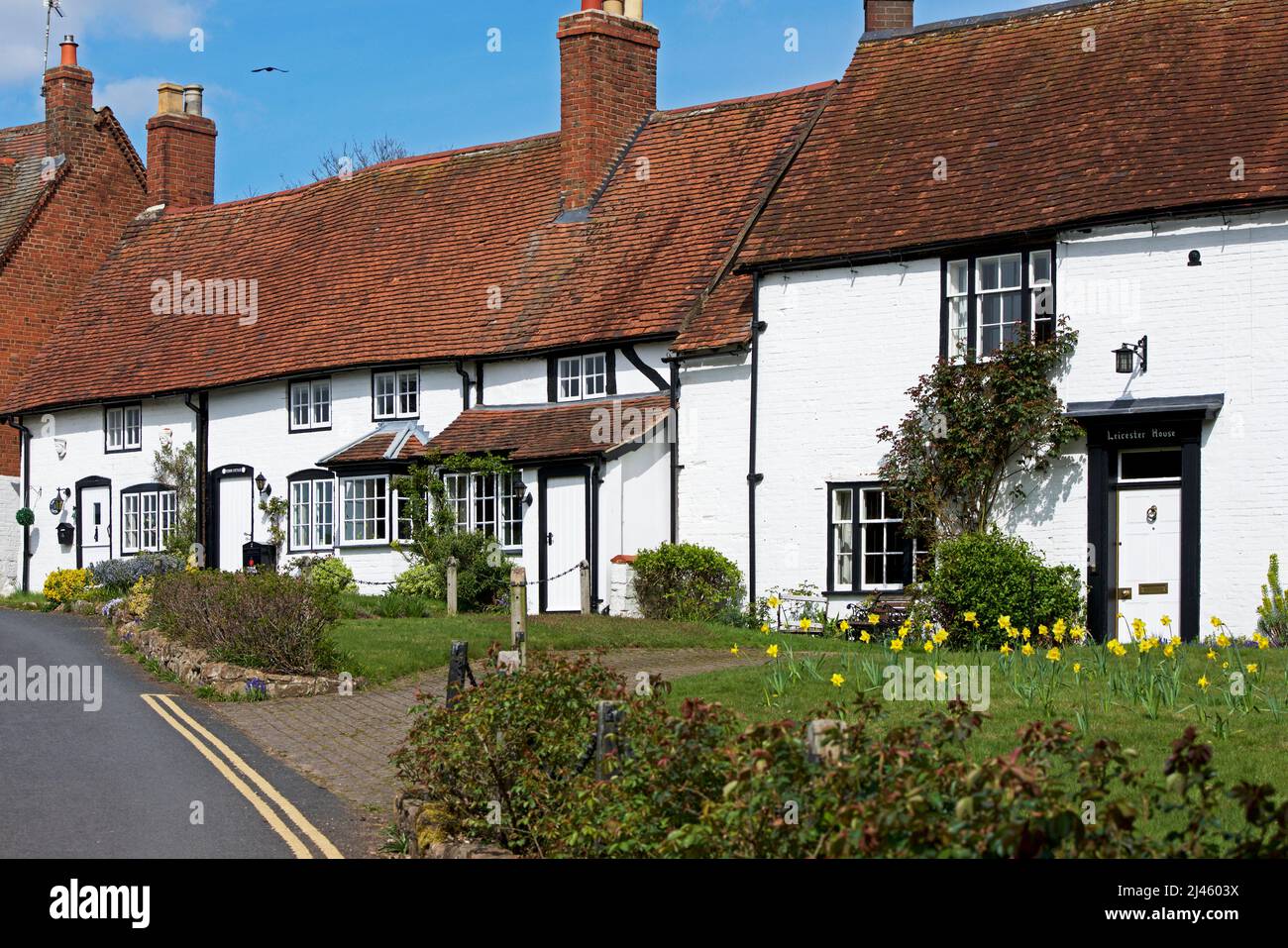 Cottages sur Castle Green à Kenilworth, Warwickshire, Angleterre Banque D'Images