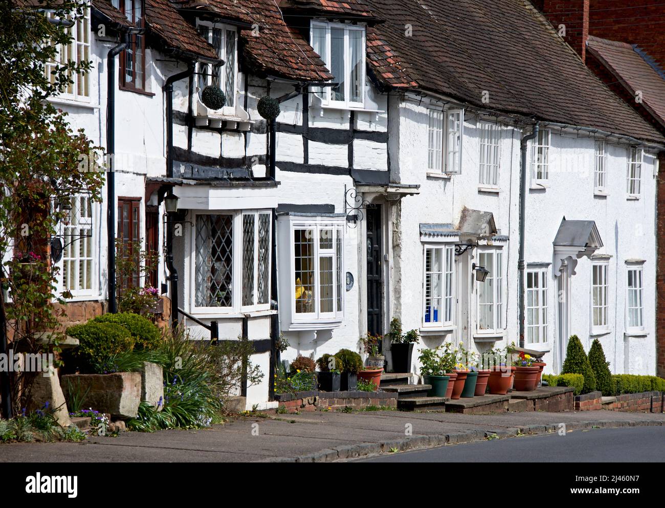 Cottages sur Castle Hill à Kenilworth, Warwickshire, Angleterre Royaume-Uni Banque D'Images