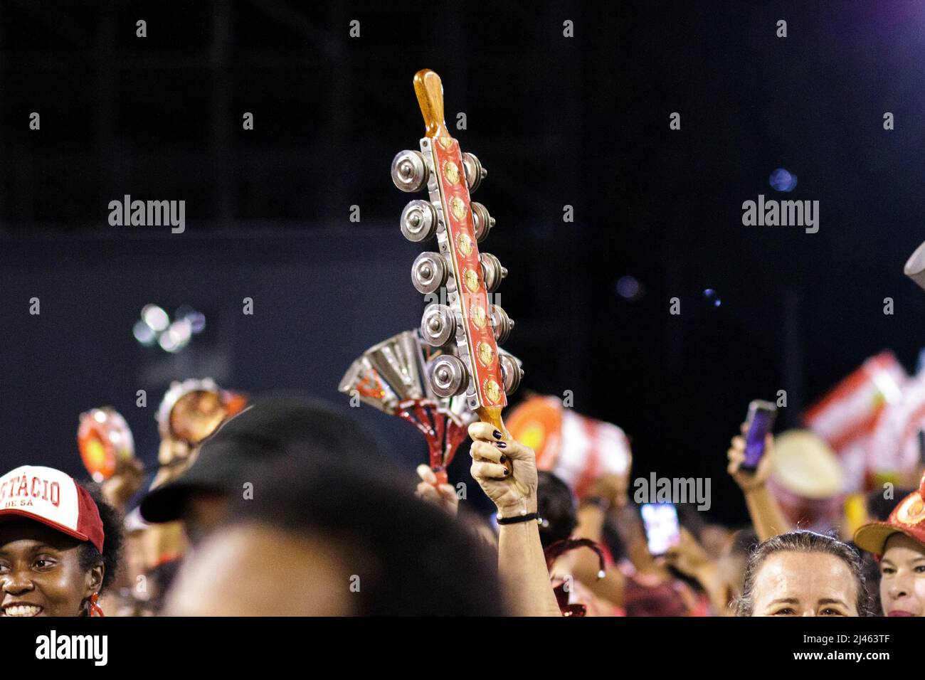 Répétition technique de l'école de samba Estacio de sa à marques de Sapucai à Rio de Janeiro, Brésil - 04 avril 2022 : défilé de l'école de samba est Banque D'Images