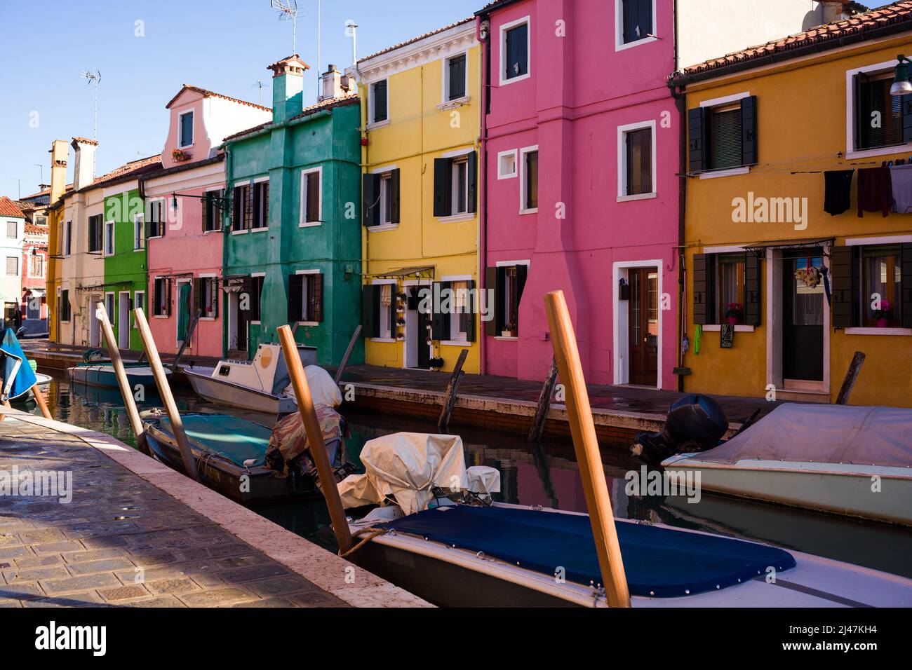 Vue sur les maisons colorées de l'île de Burano, Venise. italie Banque D'Images Vue sur les maisons colorées de l'île de Burano, Venise. italie Banque D'Images
