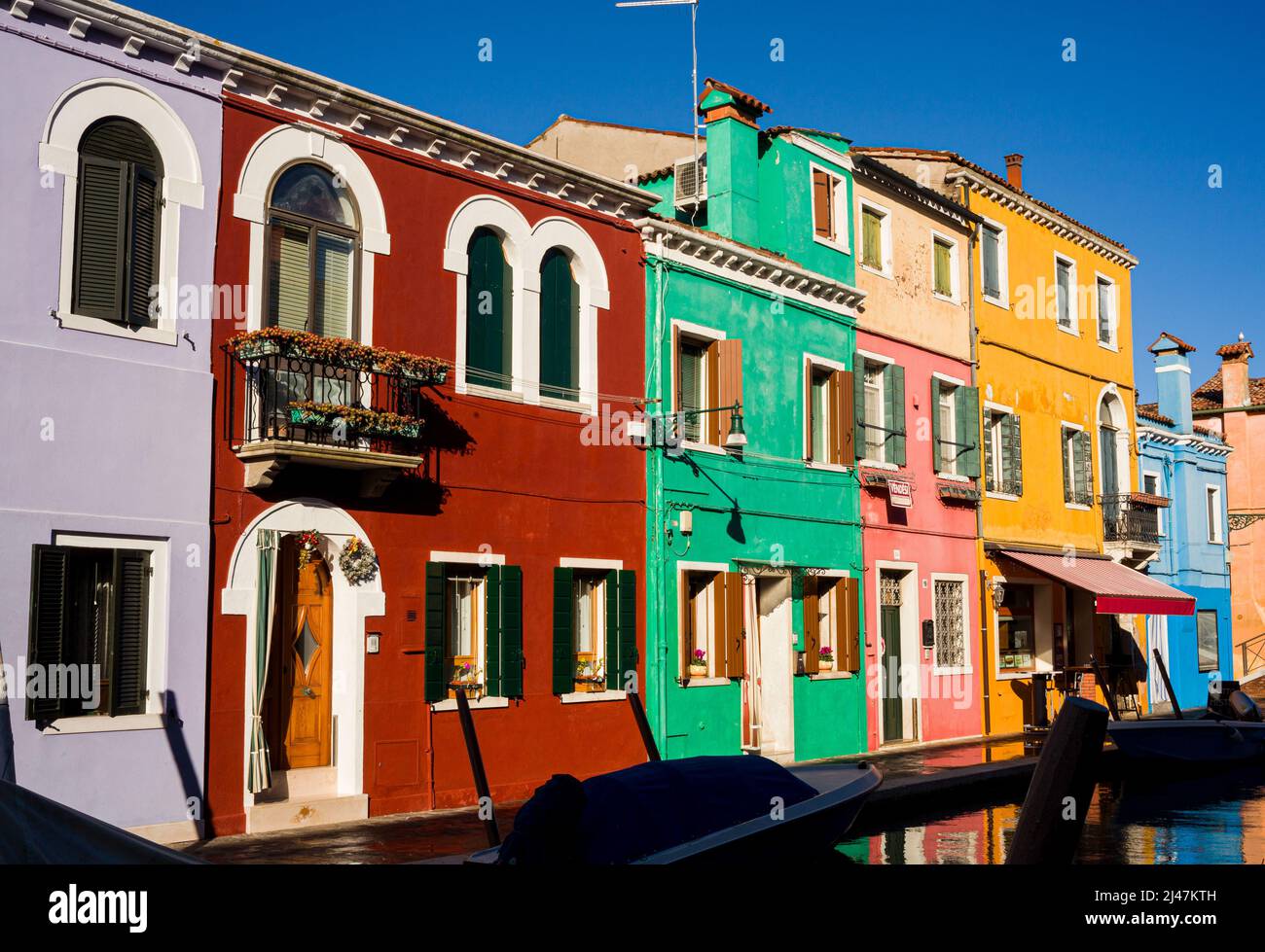 Vue sur les maisons colorées de l'île de Burano, Venise. italie Banque D'Images Vue sur les maisons colorées de l'île de Burano, Venise. italie Banque D'Images