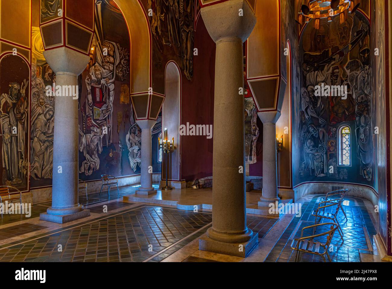 Veliko Tarnovo, Bulgarie, 9 mai 2021 : intérieur de la cathédrale de l'Ascension à Veliko Tarnovo, Bulgarie Banque D'Images