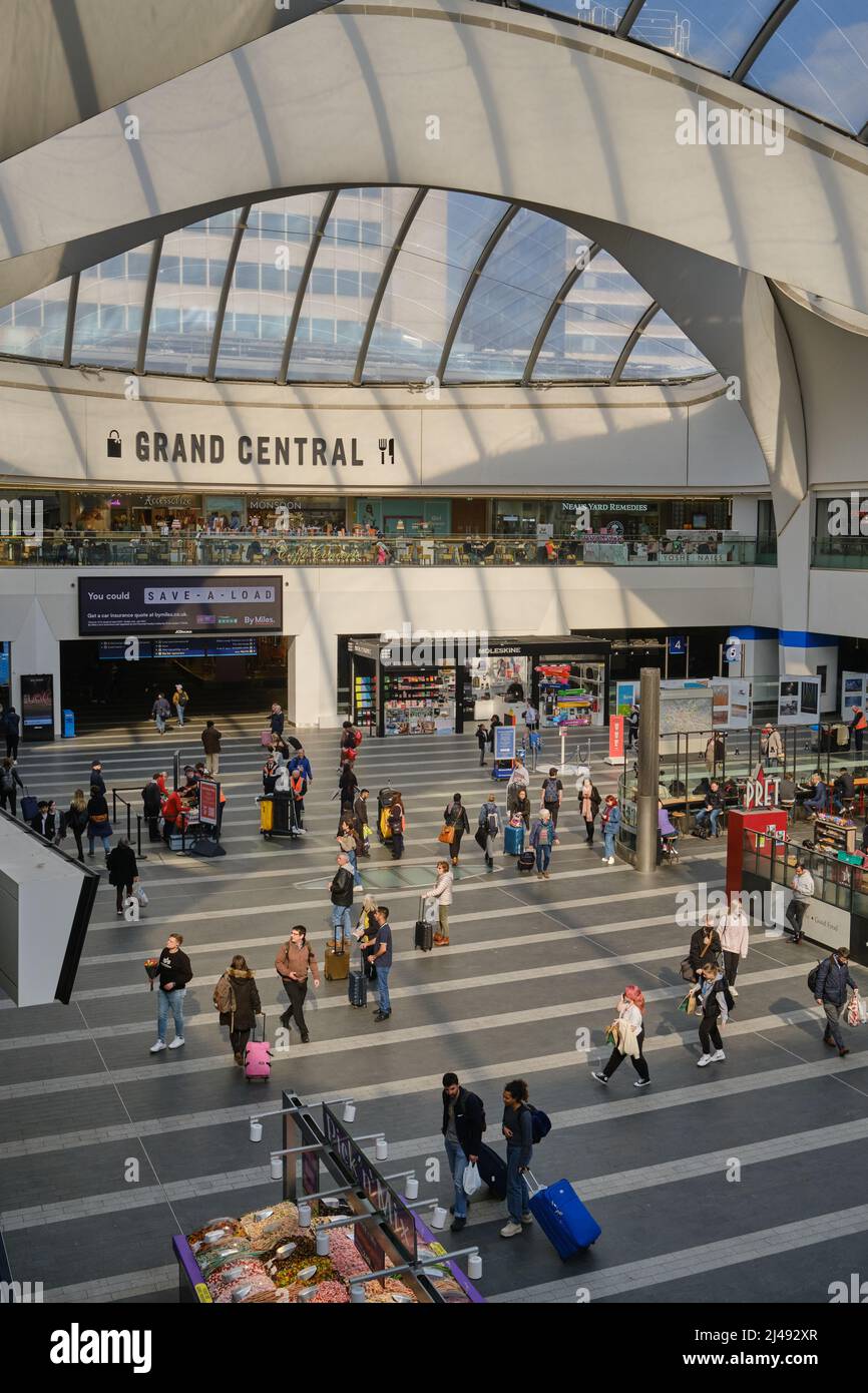 Grand Central à la gare de New Street à Birmingham, Royaume-Uni Banque D'Images Grand Central à la gare de New Street à Birmingham, Royaume-Uni Banque D'Images
