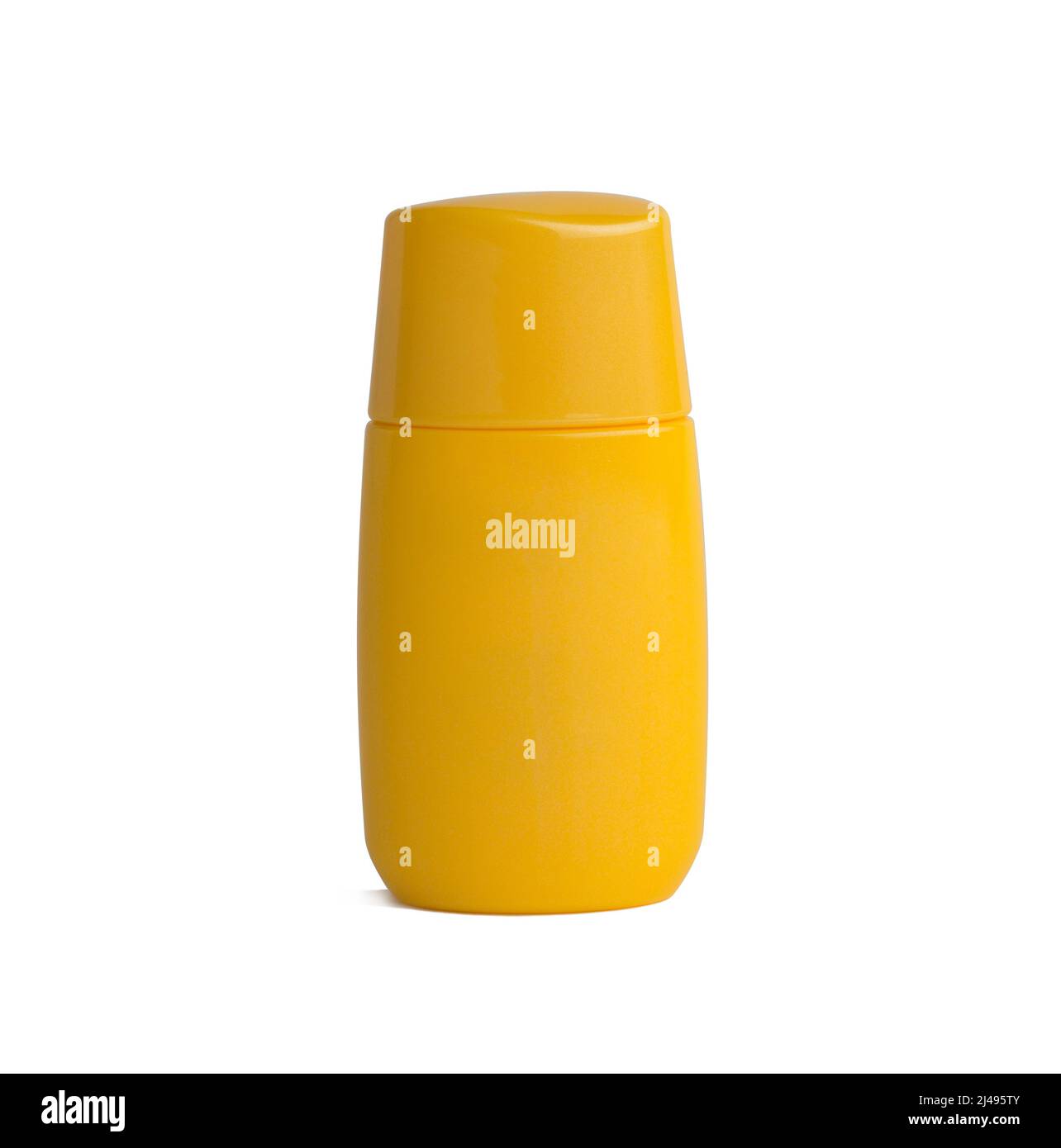 Bouteille de crème solaire jaune sans étiquette isolée sur fond blanc Banque D'Images
