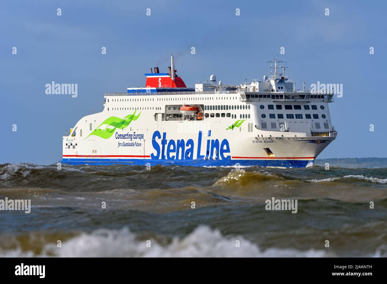 Stena Edda est un ferry E-Flexer exploité par Stena Line sur la mer d'Irlande entre Belfast et Liverpool - août 2021. Banque D'Images