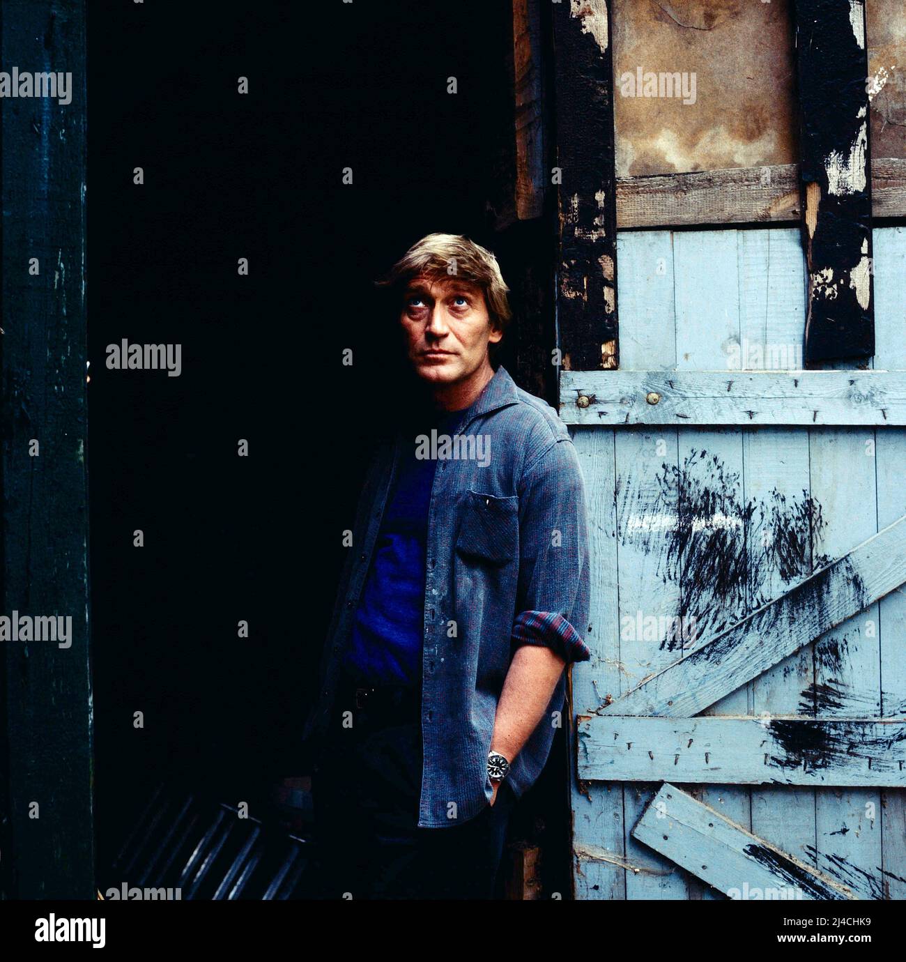 Der Schrei der Eule, Kriminalfilm nach dem Roman von Patricia Highsmith, Deutschland, 1987, Regie: Tom Toelle, Szene: Matthias Habich als Robert Forster. Der Schrei der Eule, crime film basé sur le roman: The Cry of the Owl de Patricia Highsmith, Allemagne, 1987, réalisé par Tom Toelle, scène: Matthias Habich as Robert Forster Banque D'Images