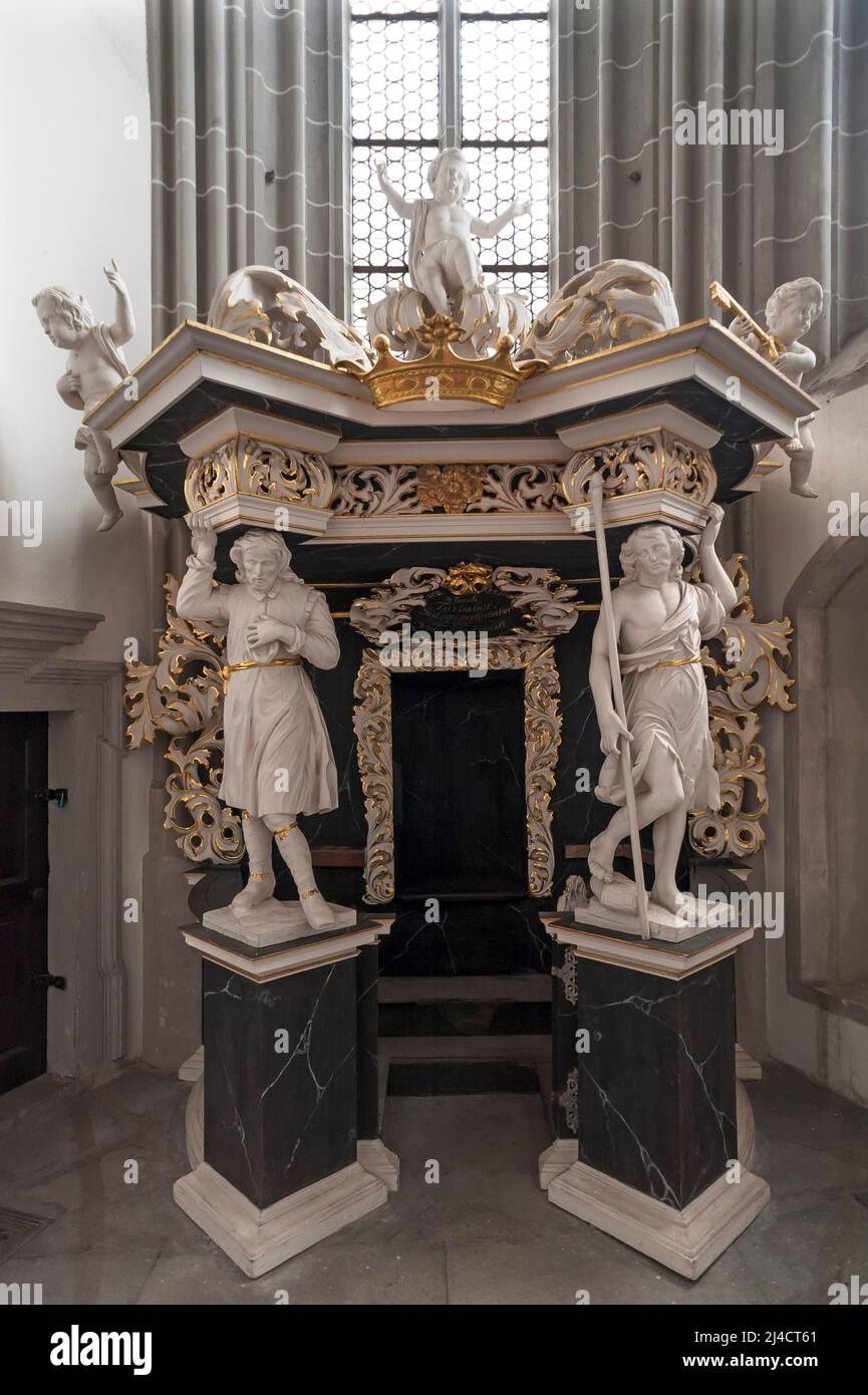 Confessionnel du second diacre, 1694, sculptures sont les rois David avec harpe et Manassé, église paroissiale de Saint Pierre et Paul, Goerlitz, Haut Banque D'Images