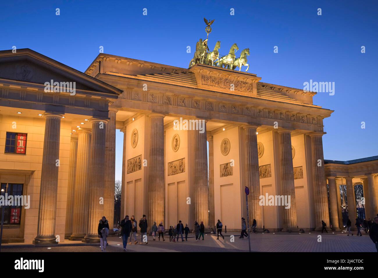 Porte de Brandebourg, Pariser Platz, Mitte, Berlin, Allemagne Banque D'Images