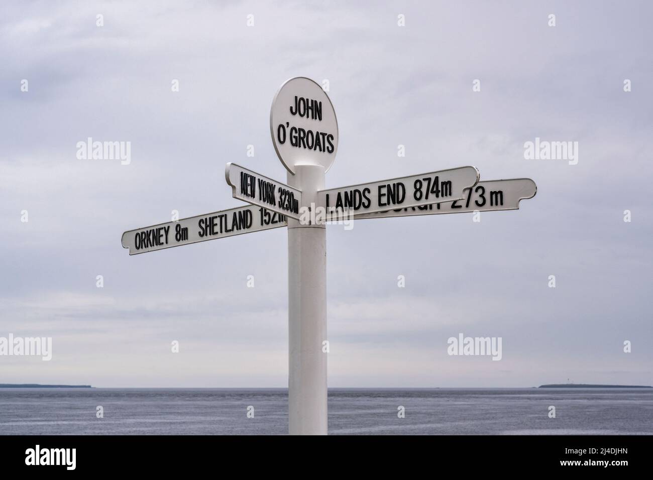 Panneau au port John O’Groats à Caithness, sur la côte nord de l’Écosse, au Royaume-Uni Banque D'Images