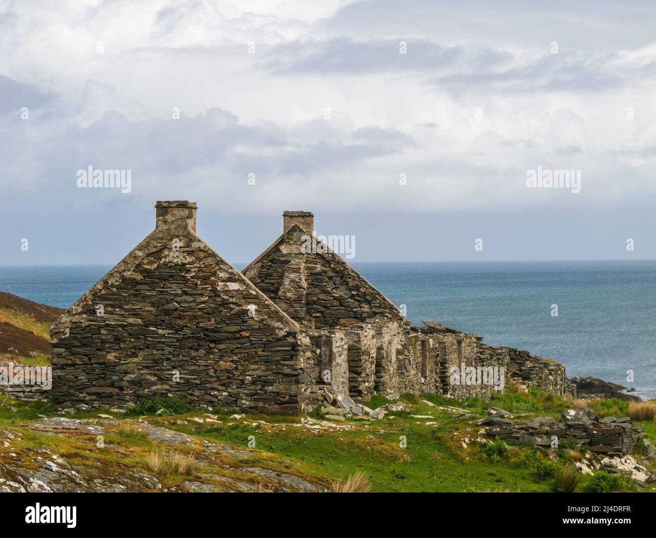 Les ruines de Riasg Buidhe et le village de pêcheurs abandonné sur l'île Hebridée intérieure de Colonsay Banque D'Images