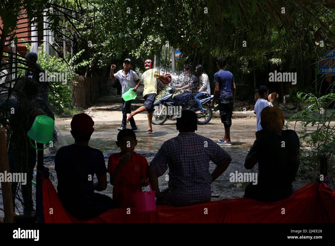 Thingyan, nouvel an birman - festival des éclaboussures d'eau Banque D'Images