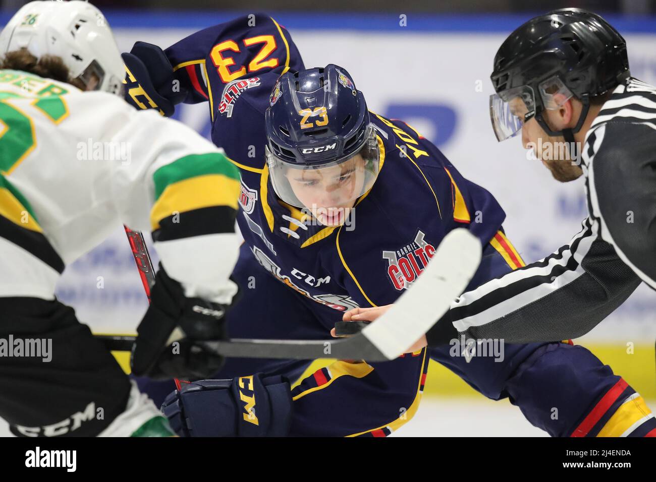 Le 2nd 2022 avril, Barrie Colts batte les London Knights 5-4 en heures supplémentaires. Tai York(23) du Barrie Colts. (Éditorial seulement) Luke Durda/Alay Banque D'Images