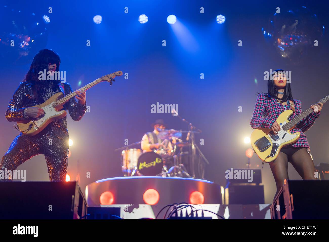 Londres, Royaume-Uni. 14th avril 2022. Khruangbin se présente sur scène au Alexandra Palace de Londres. Photo: Richard Gray/Alay Banque D'Images