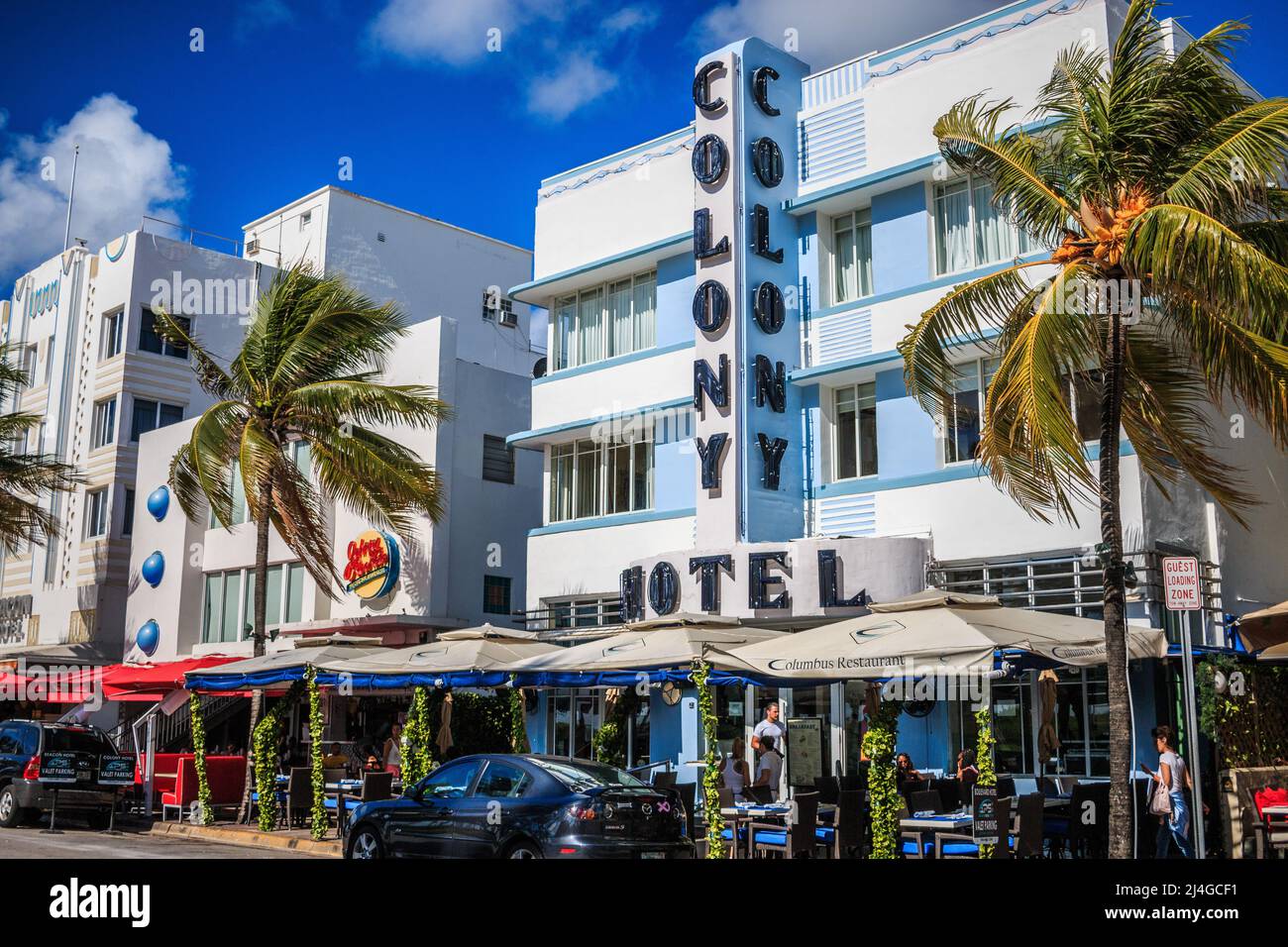 Miami Beach, avenue Collins Banque D'Images