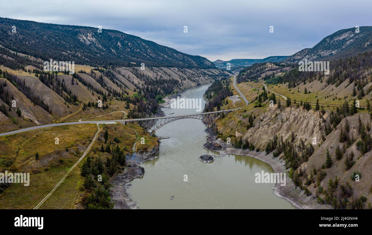 Pont de Sheep Creek, près de Williams Lake, C.-B., Canada. Depuis un point d'observation populaire le long de la Highway 20, également connue sous le nom de Chilcotin-Bella Coola Highway Banque D'Images