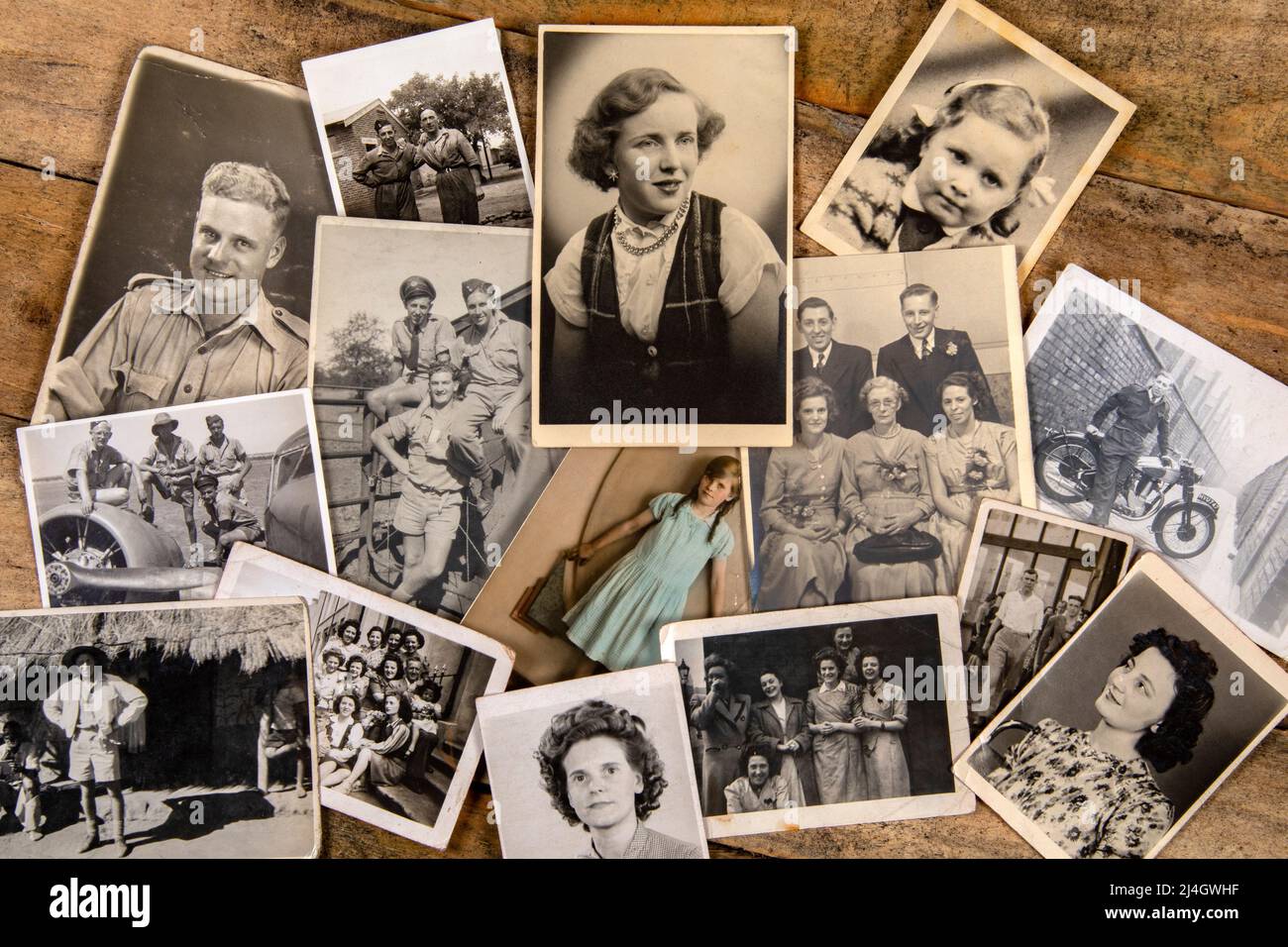 Généalogie - photographies de la vieille famille de pendant les 1940s et 50s. Banque D'Images
