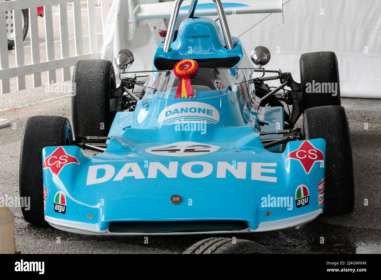 1976 Selex ST5 voiture de course conduite par Fermin Velez qui a participé au championnat de Formule Siège 1430 en Espagne dans le circuit 1970s de Catalogne Banque D'Images