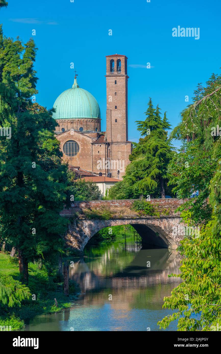 Basilique del Carmine dans la ville italienne de Padoue. Banque D'Images