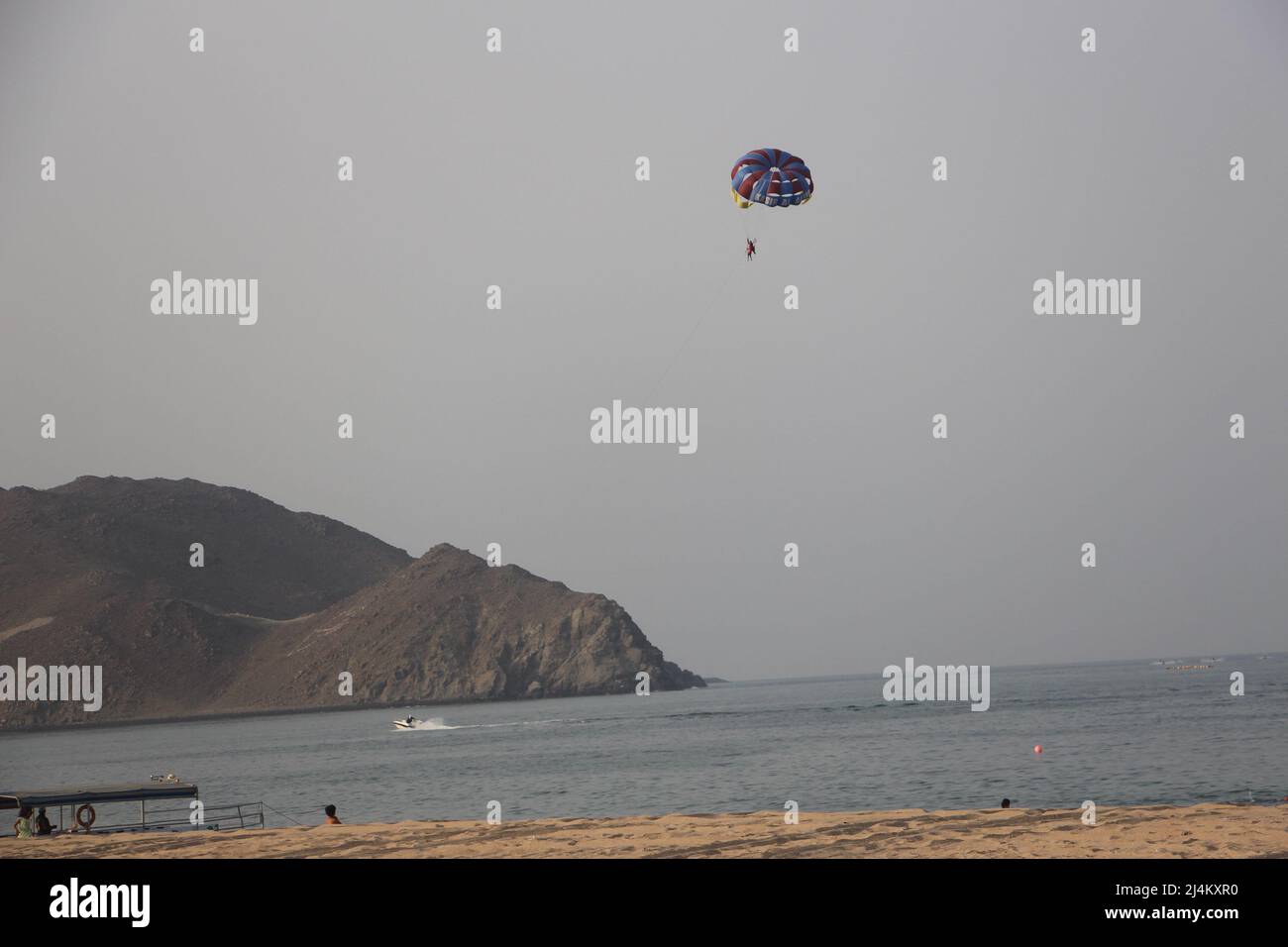 Une des expériences estivales à la plage d'Al Sawadi. Banque D'Images