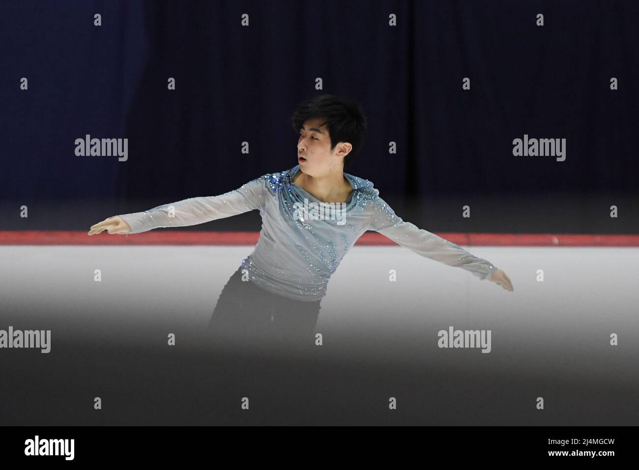 Tallinn, Estonie. 16th avril 2022. Tatsuya TSUBOI (JPN), pendant le patinage libre des hommes, aux Championnats du monde juniors de patinage artistique 2022 de l'UIP, au Tondiraba Ice Hall, le 16 avril 2022 à Tallinn, Estonie. Credit: Raniero Corbelletti/AFLO/Alay Live News Banque D'Images