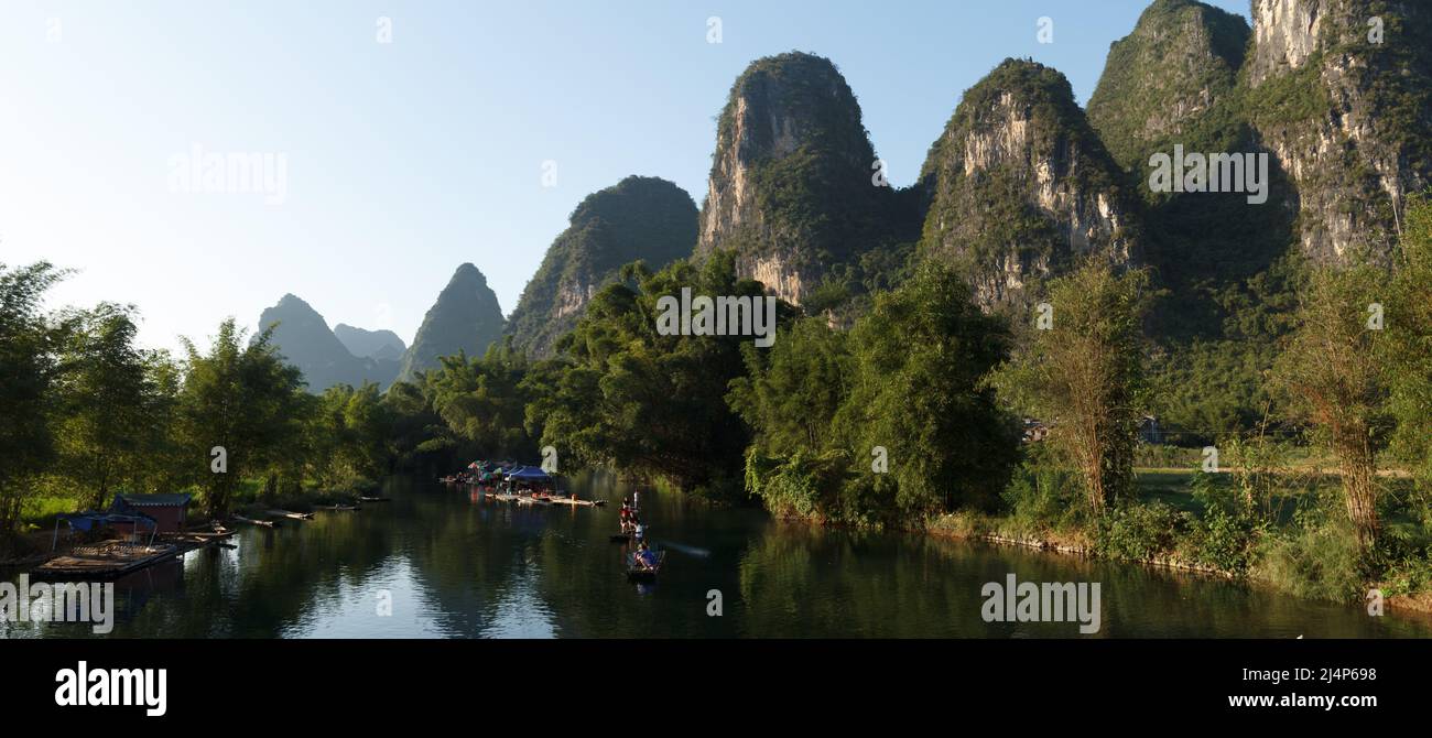 Karst Landscape à Guilin, Chine Banque D'Images