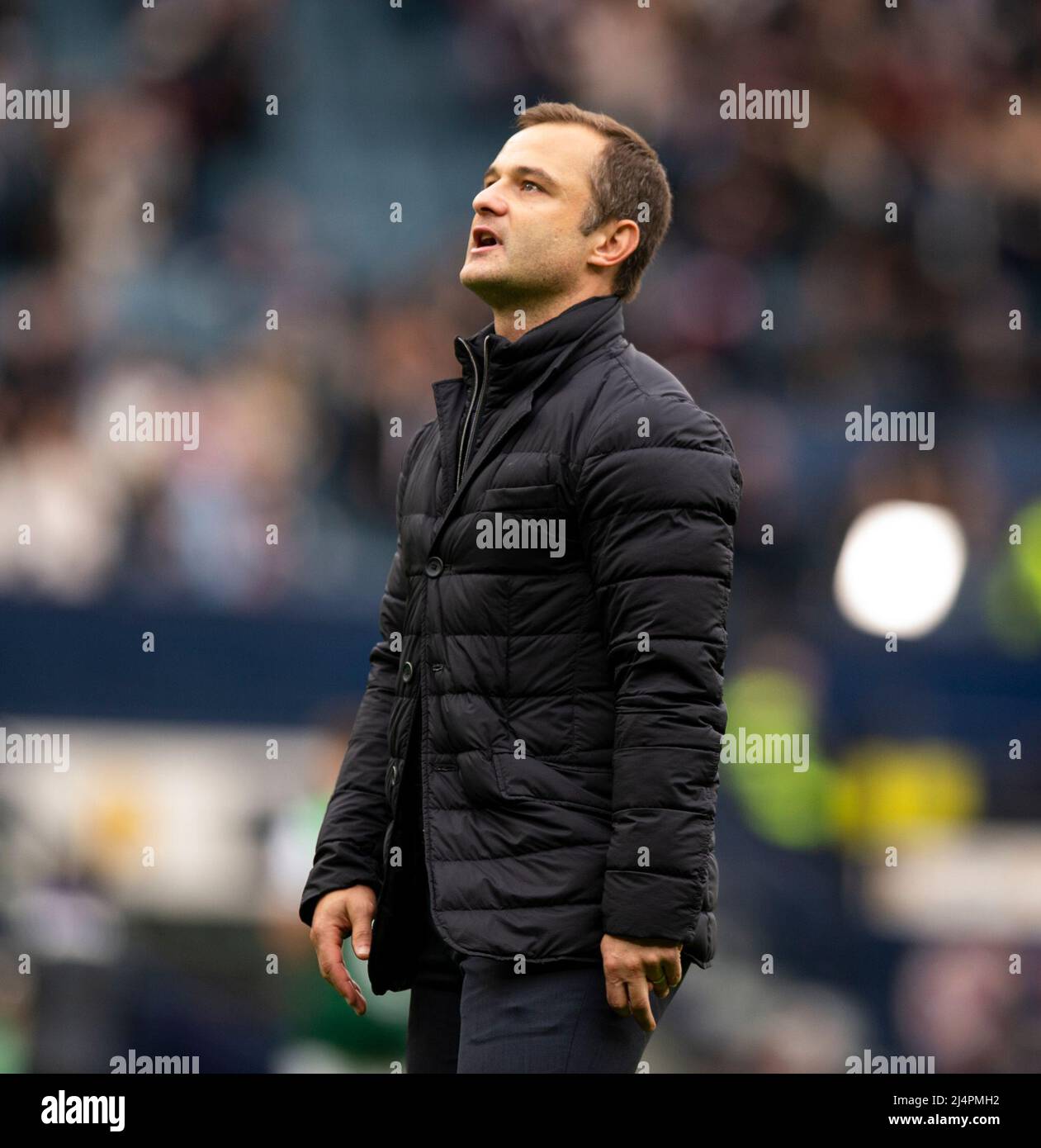 Glasgow, Royaume-Uni. 16th avril 2022. Demi-finale de la coupe écossaise - Heart of Midlothian FC / Hibernian FC 16/04/2022 spectacles de la photo : Un HibsÕ Manager démissionnaire, Shaun Maloney, au dernier coup de sifflet comme 2 buts de la première moitié par Ellis Simms et Stephen Kingsley ont été assez pour obtenir les coeurs à la finale tandis que les coeurs battent Hibs 2-1 Hibs dans la demi-finale de coupe écossaise à Hampden Park, Glasgow crédit: Ian Jacobs/Alamy Live News Banque D'Images