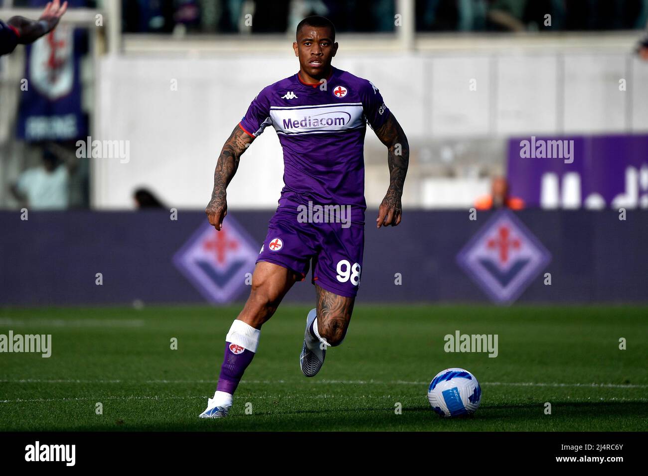 Igor Julio de l'ACF Fiorentina en action pendant la Serie Un match de football 2021/2022 entre l'ACF Fiorentina et le Venezia FC au stade Artemio Franchi à Banque D'Images