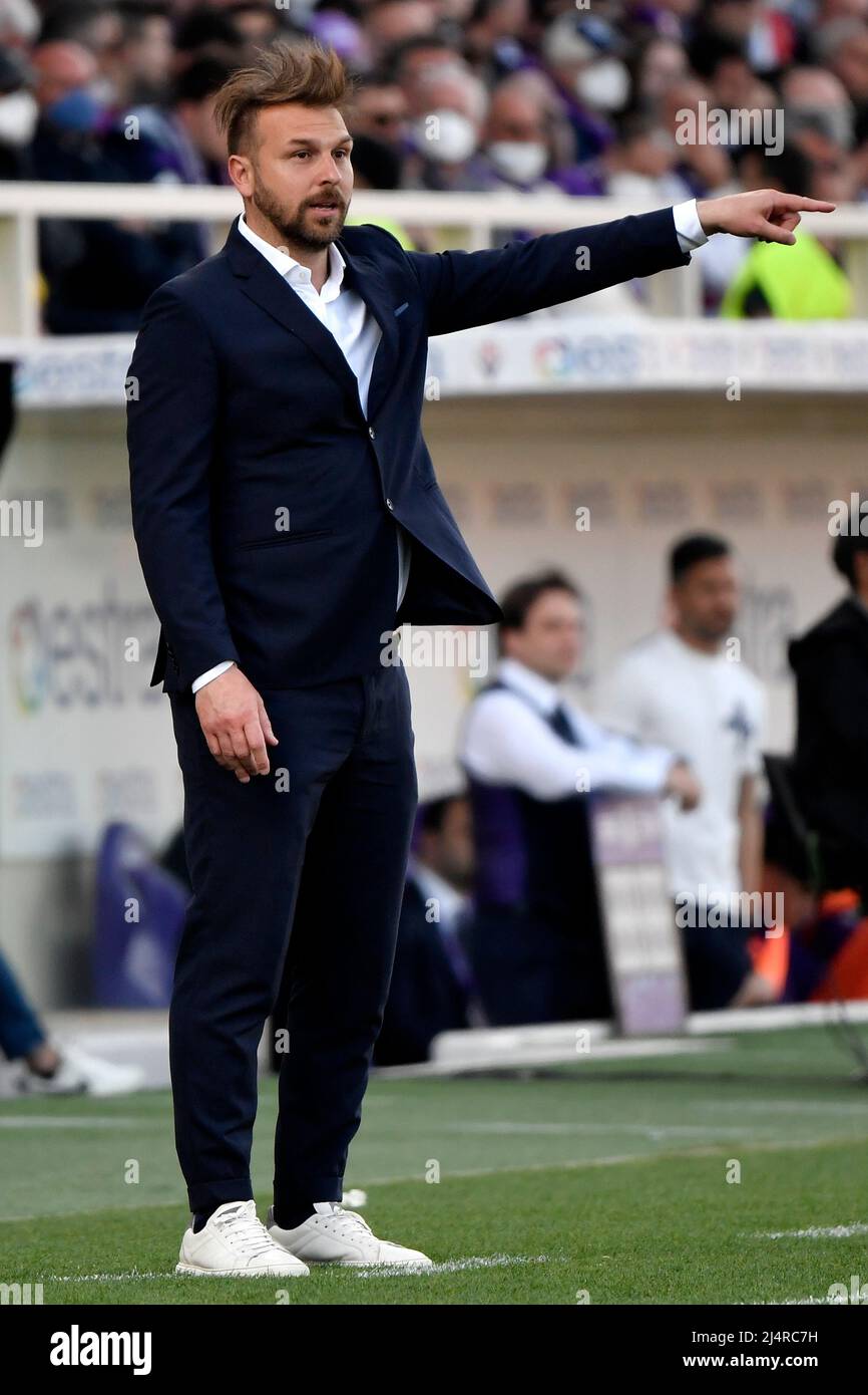 L'entraîneur Paolo Zanetti du FC Venezia réagit lors de la série Un match de football 2021/2022 entre l'ACF Fiorentina et le FC Venezia au stade Artemio Franchi Banque D'Images