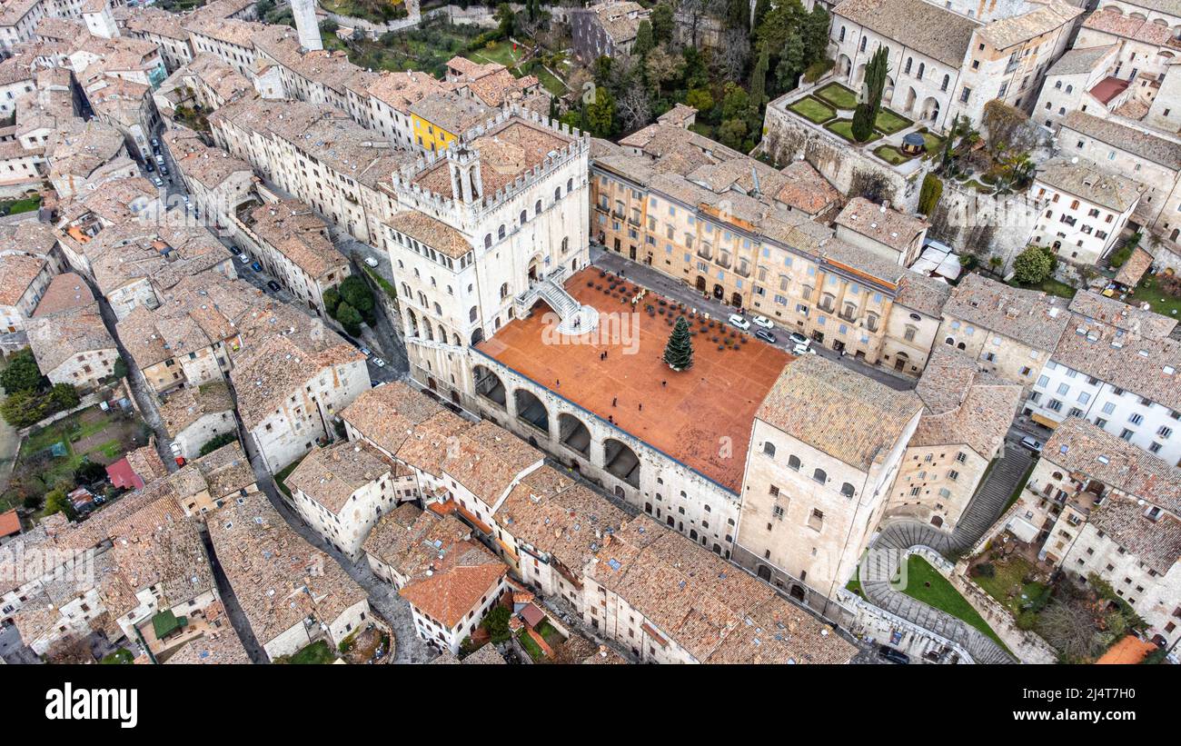 Piazza Grande, Gubbio, province de Pérouse, Italie Banque D'Images