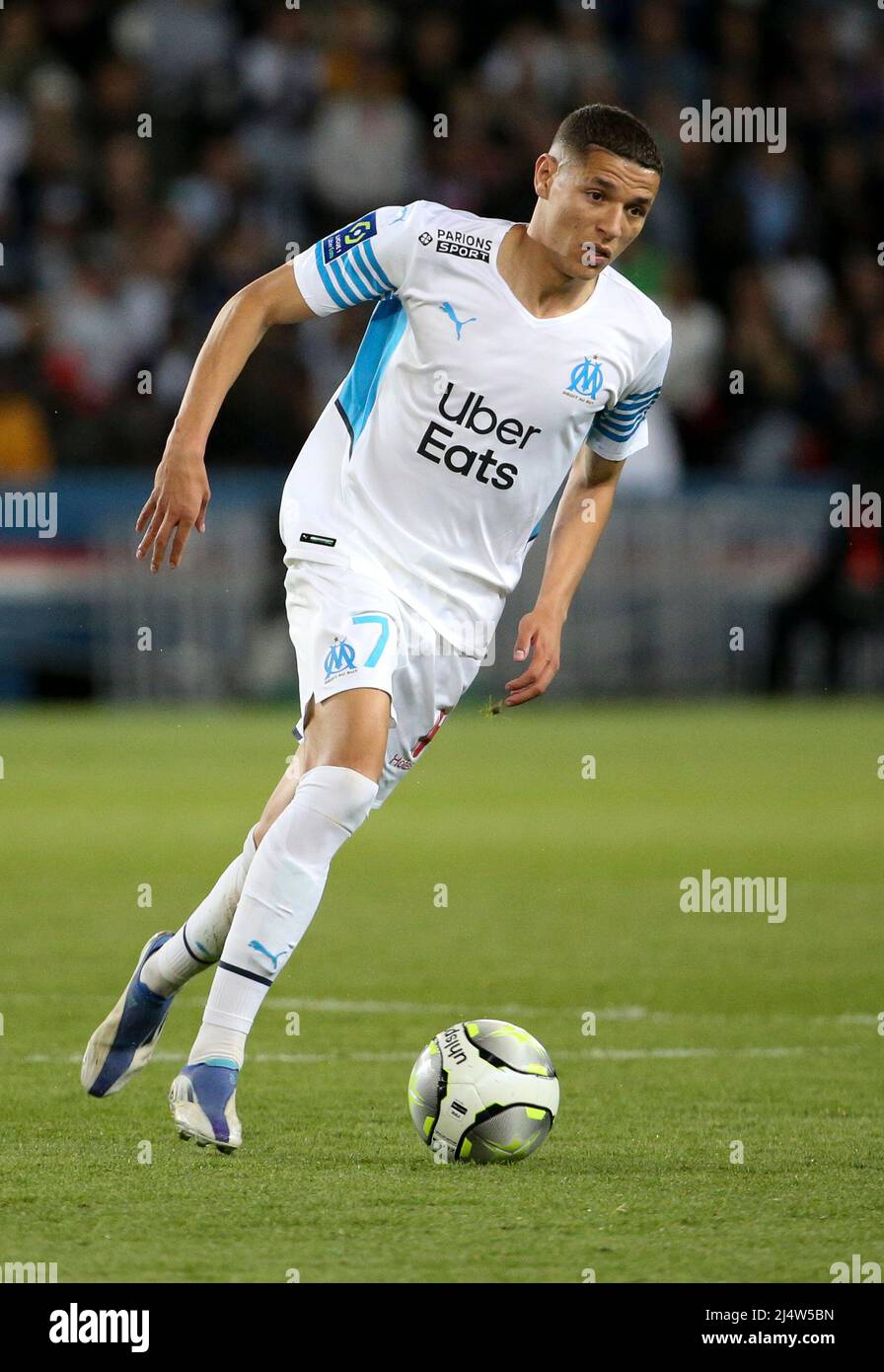 Paris, France. 17th avril 2022. Amine Harit de Marseille lors du championnat de France Ligue 1 de football entre Paris Saint-Germain (PSG) et Olympique de Marseille (OM) le 17 avril 2022 au stade du Parc des Princes à Paris, France - photo Jean Catuffe/DPPI crédit: DPPI Media/Alay Live News Banque D'Images