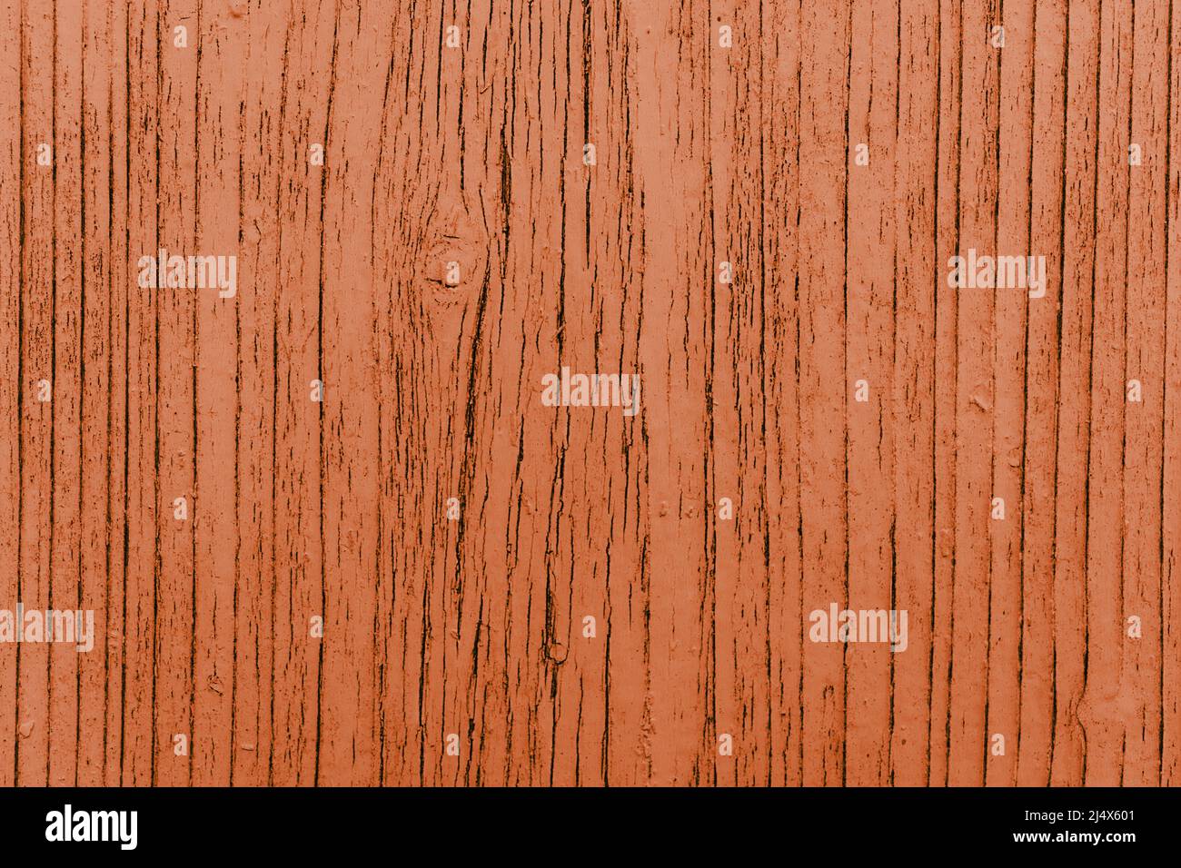 Texture d'une ancienne surface en bois peinte avec de la peinture rouge. Table en bois clair. Copier l'espace. Banque D'Images