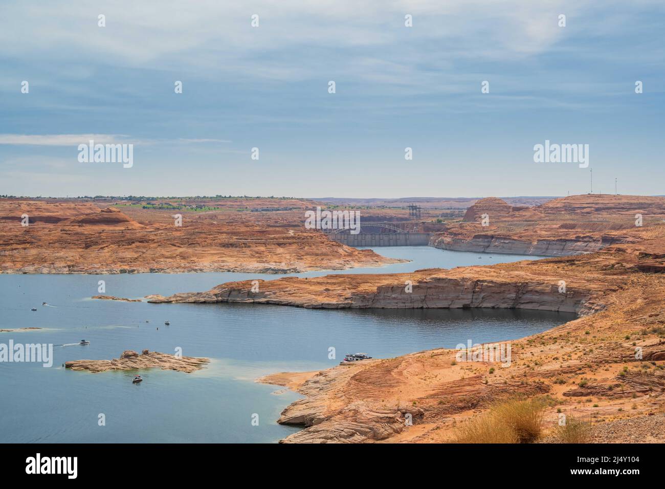 Lac Powell dans le terrain de jeux national de Glen Canyon, Arizona Banque D'Images