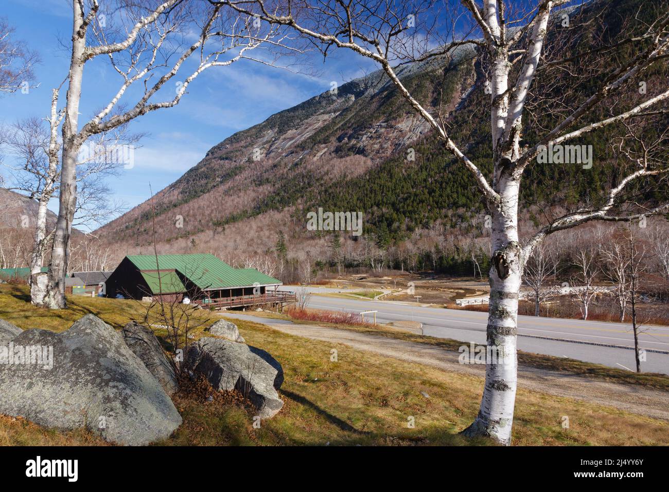 Crawford Notch State Park dans Hart's Location, New Hampshire USA pendant les mois d'automne. Banque D'Images