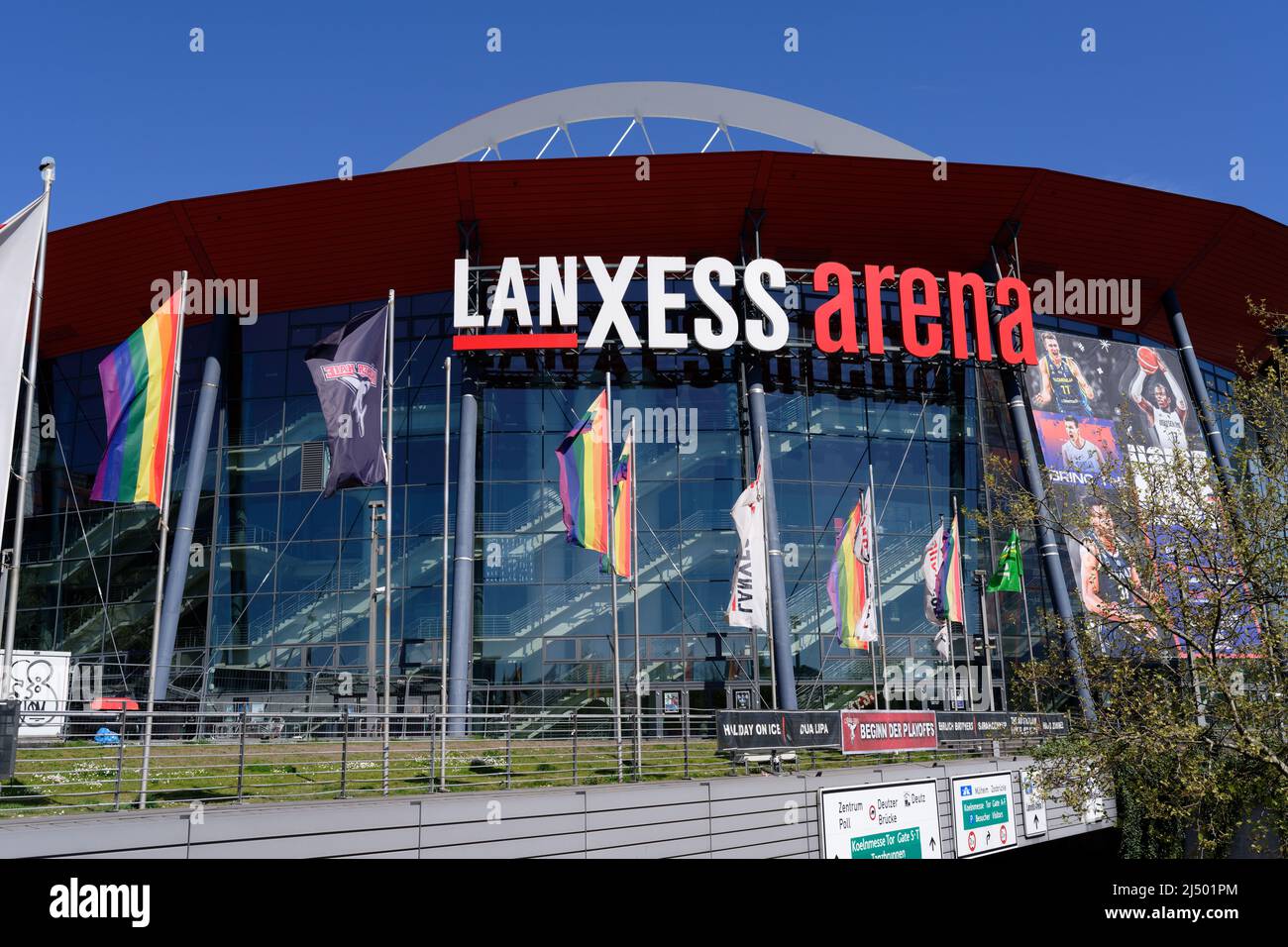 Cologne, Allemagne 17 avril 2022 : Lanxess Arena le plus grand aréna intérieur d'Allemagne Banque D'Images