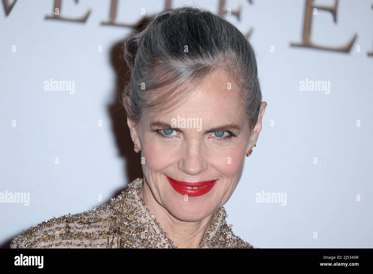 Paris, France, le 19 avril 2022. Elizabeth McGovern assiste à la première de Downton Abbey 2 : une Nouvelle ERE, tenue à Gaumont Marignan, à Paris, le 19 avril 2022. Photo de Jerome Domine/ABACAPRESS.COM Banque D'Images