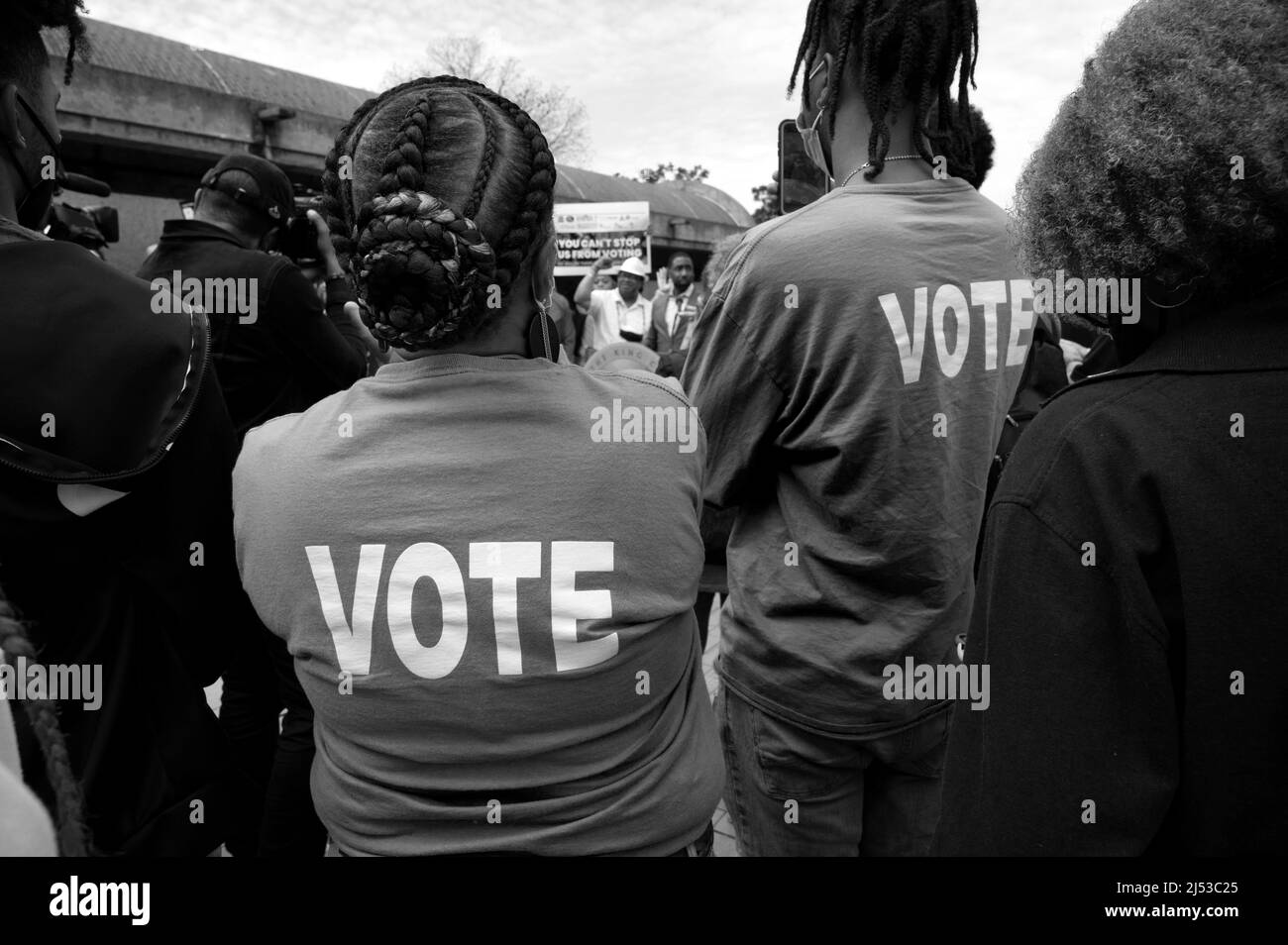 Atlanta, Géorgie, États-Unis. 12th avril 2022. Des groupes religieux, des dirigeants élus et des organisations de défense des votes dans toute la Géorgie se sont réunis au King Center pour lancer une campagne massive de planification des électeurs et d'éducation pour les élections de 2022, espérant combattre les lois récemment promulguées par l'État, que beaucoup appellent la suppression des électeurs (Credit image: © Robin Rayne/ZUMA Press Wire) Banque D'Images