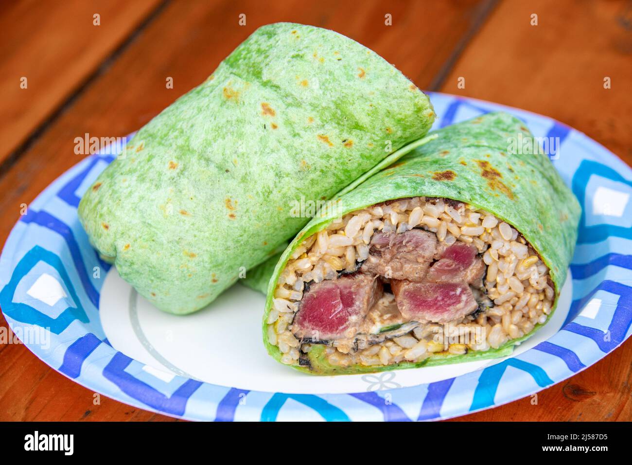 AHI Nori Wrap au Mermaids Cafe de Kapaʻa, Hawaï Banque D'Images