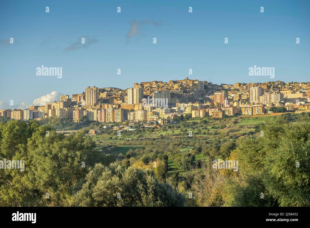 Panorama de la ville, Agrigento, Sicile, Italie Banque D'Images