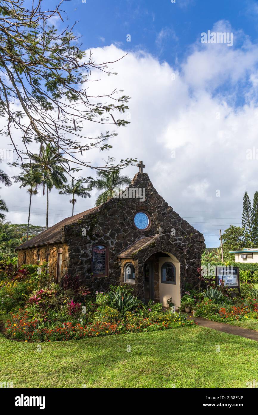 L'église épiscopale historique Christ Memorial à Kilauea, Kauai, Hawaï. Il est construit en pierre indigène et a été consacré en 1941. Banque D'Images