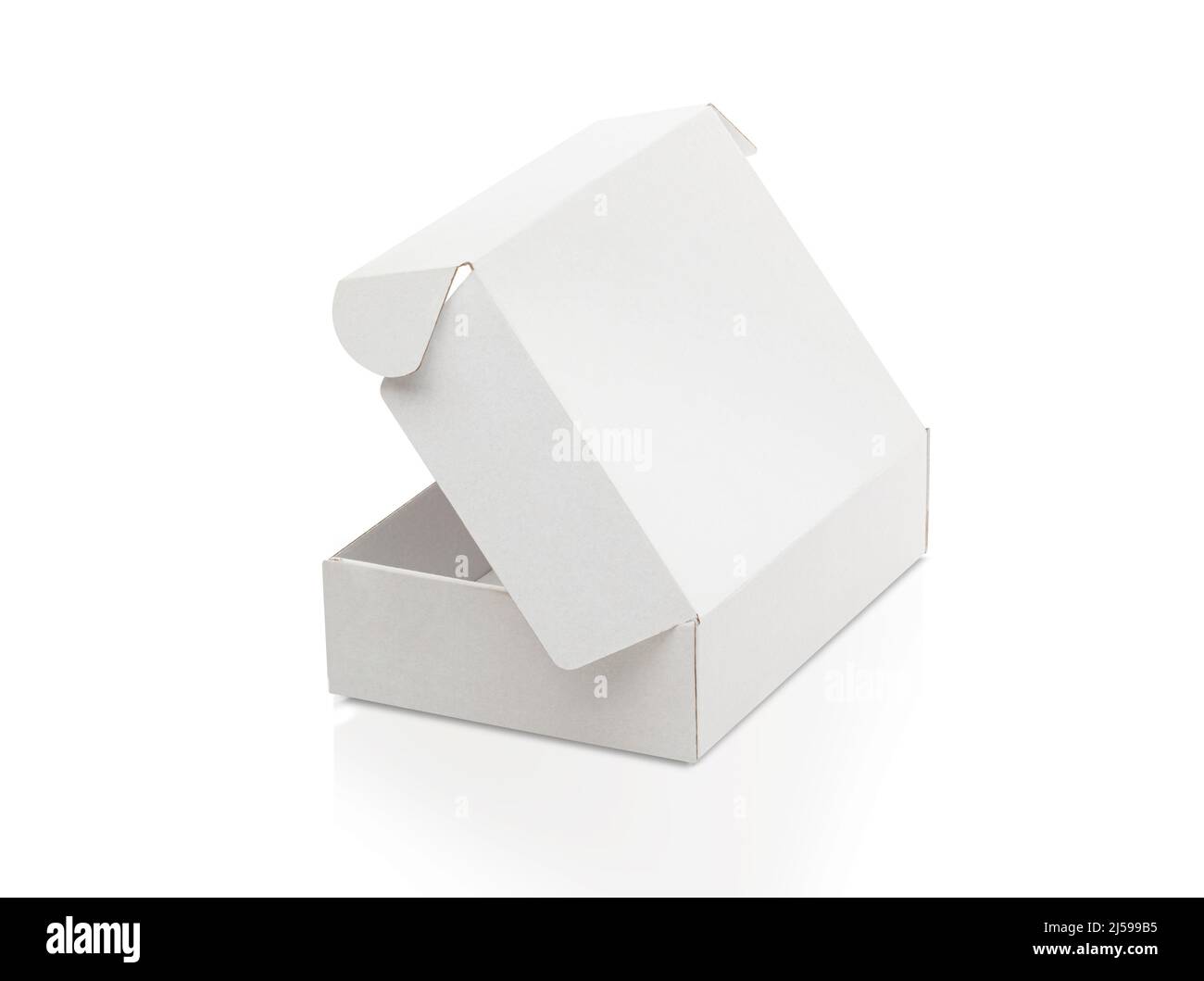Ouvrir la boîte de carton blanche vierge isolée sur fond blanc avec un chemin de découpe Banque D'Images