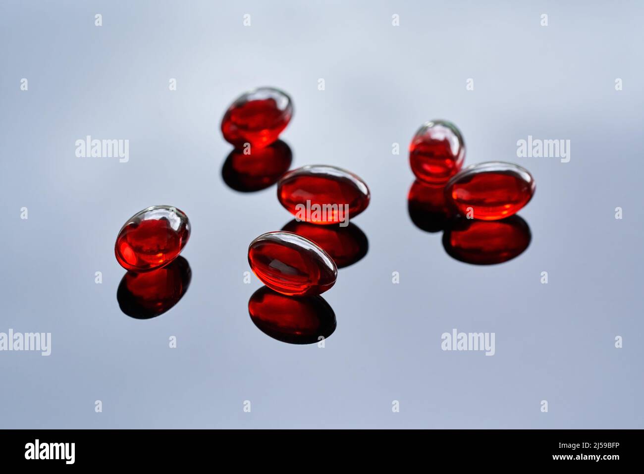 Pilules d'huile de krill, gros plan Banque D'Images