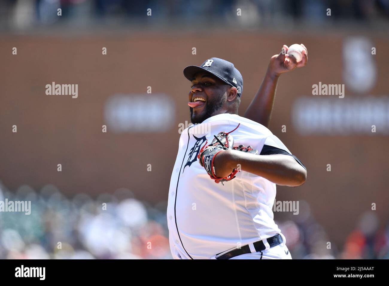 Detroit, États-Unis. 21st avril 2022. DETROIT, MI - 21 AVRIL : Detroit Tigers SP Michael Pineda (56) en action pendant le match entre New York Yankeeset Detroit Tigers le 21 avril 2022 au Comerica Park à Detroit, MI (photo d'Allan Dranberg/CSM) crédit : CAL Sport Media/Alay Live News Banque D'Images