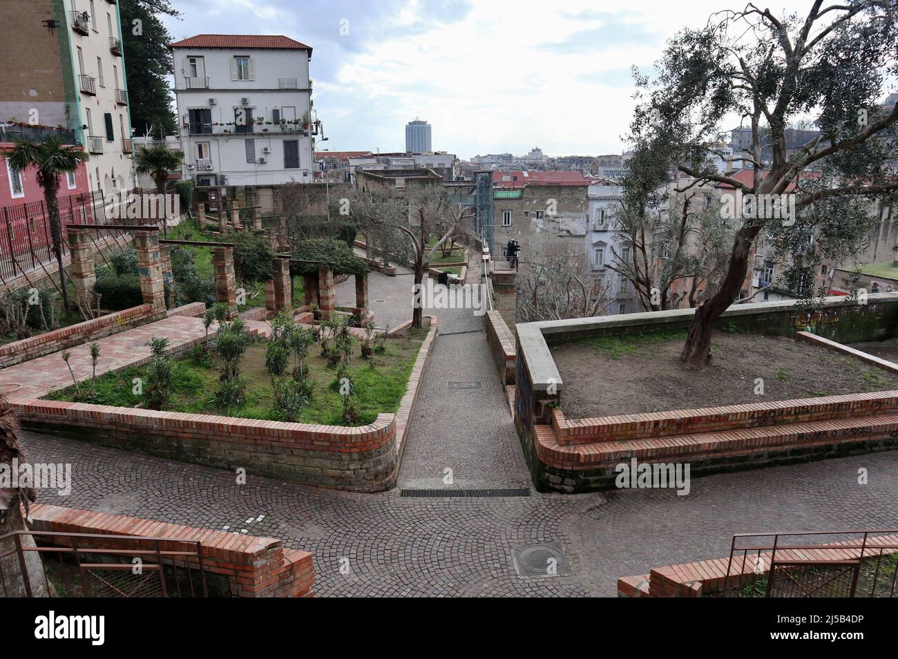 Napoli - Panorama dal vialetto superiore del Parco Ventaglieri Banque D'Images