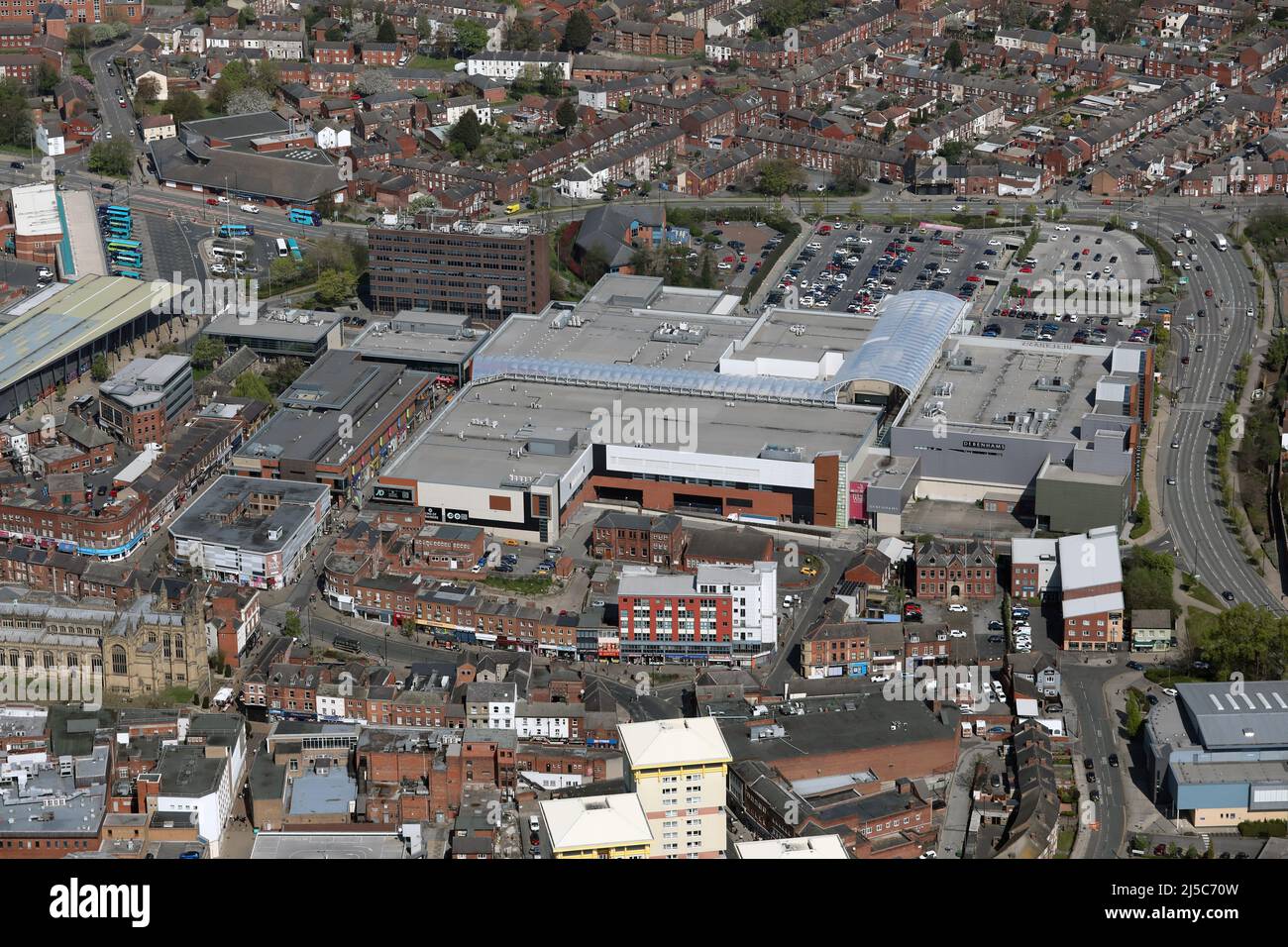 Vue aérienne du centre commercial Trinity Walk dans le centre-ville de Wakefield, West Yorkshire Banque D'Images